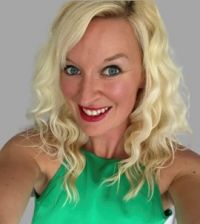 YVONNE - Tamworth